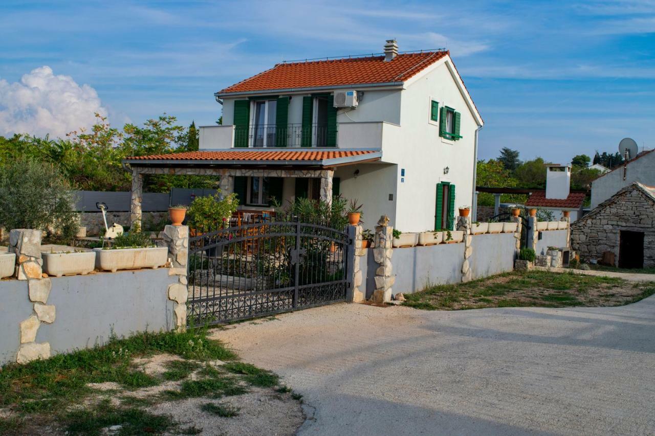 Kuca Za Odmor Dijana Villa Gornje Selo Екстериор снимка