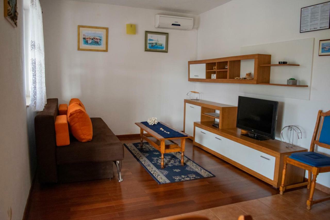 Kuca Za Odmor Dijana Villa Gornje Selo Екстериор снимка